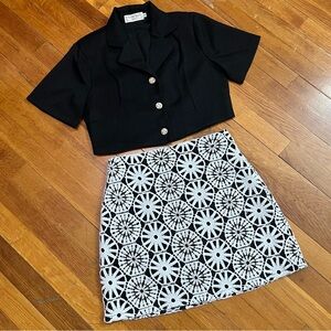 Set skirt+crop shirt Small size
